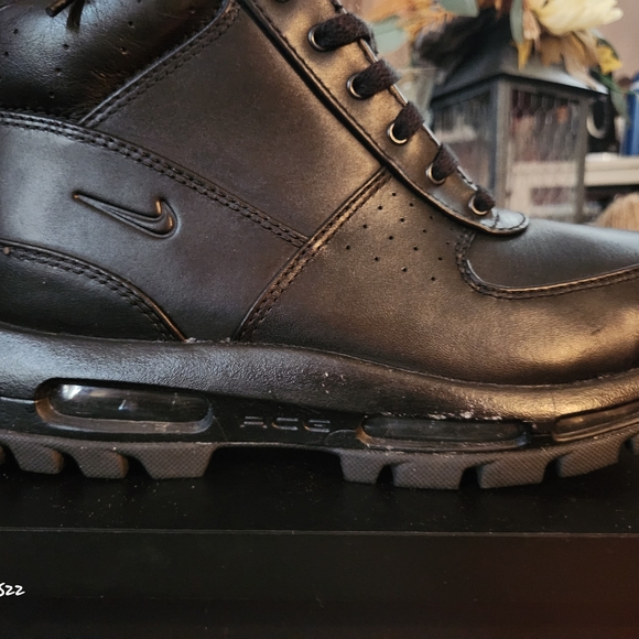 Black Leather Nike Air Max Goadome Boots 8.5 - Picture 4 of 16